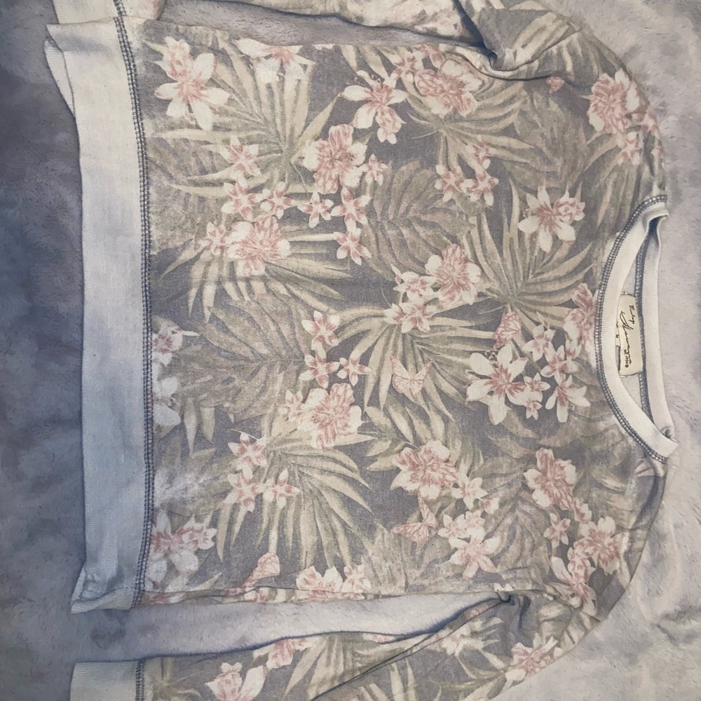 Faded Pom tree crew neck with crossover back